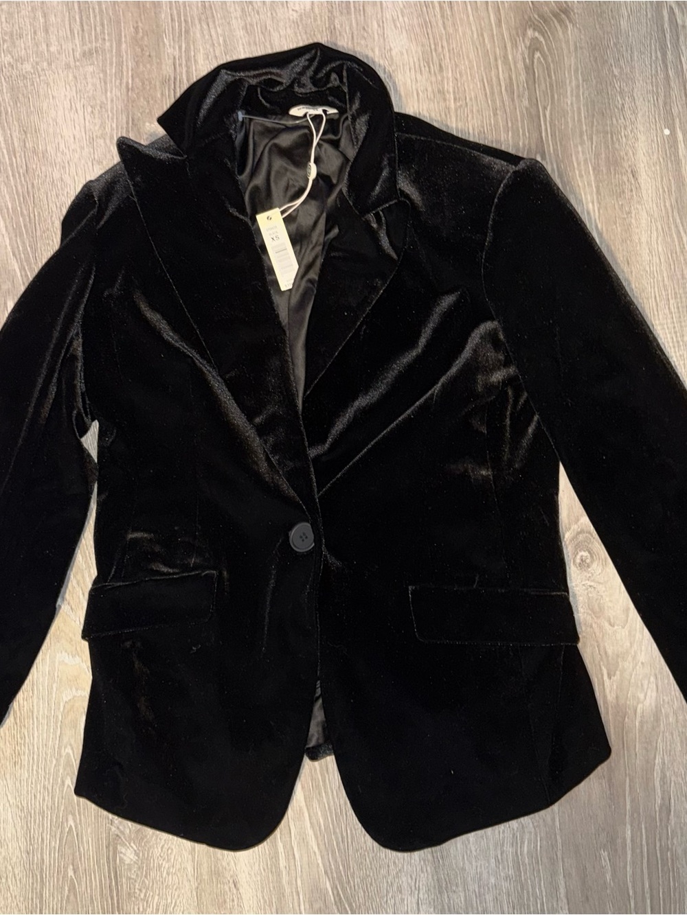 Max Studio Black Velvet Blazer